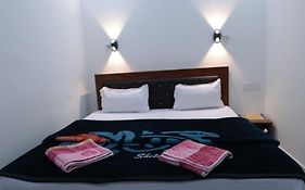 Hotel Srikot Castle Srinagar